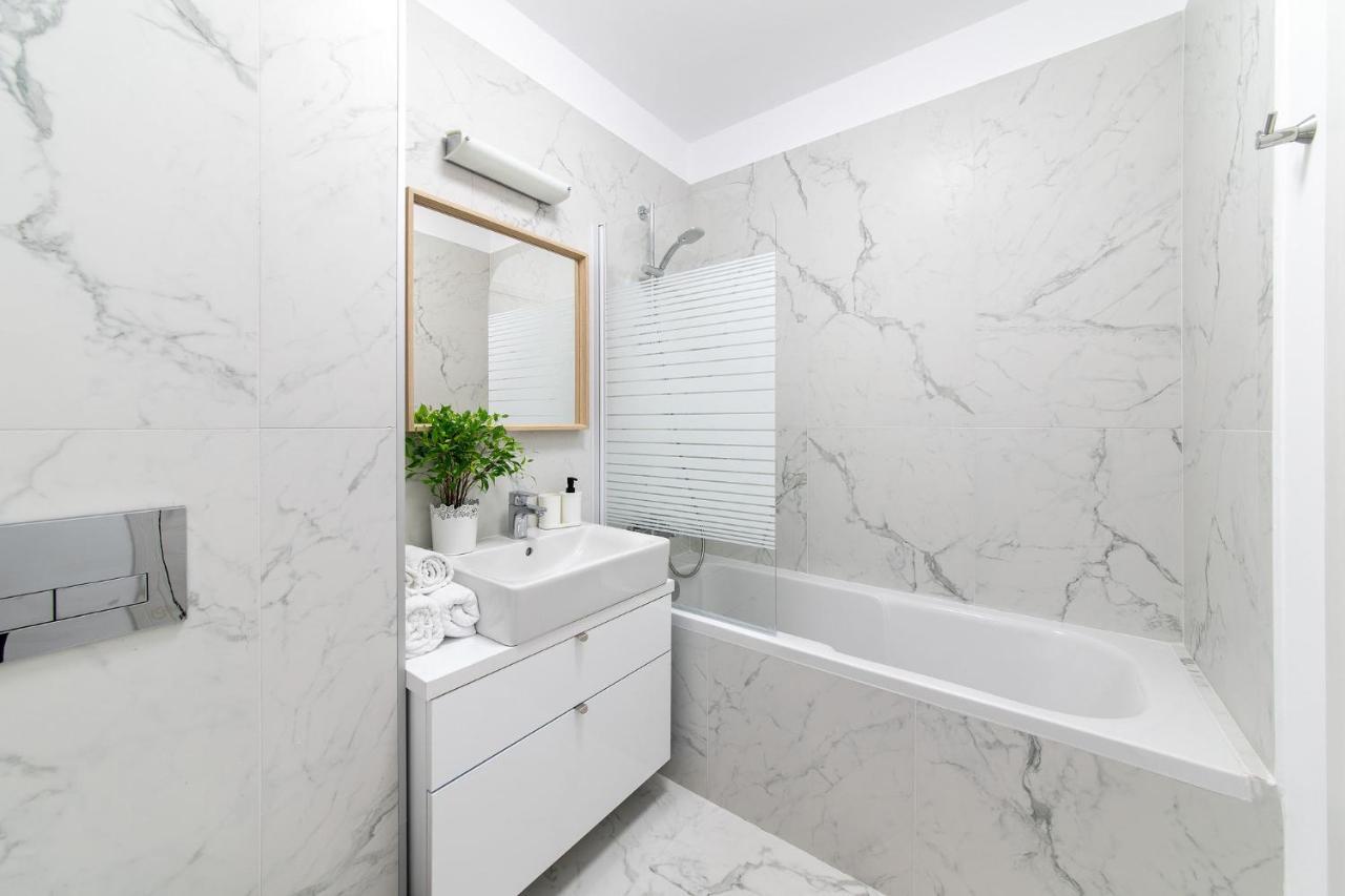 North Likehome Comfort Bukarest Kültér fotó