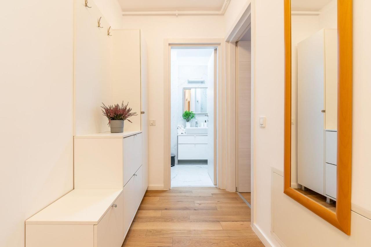 North Likehome Comfort Bukarest Kültér fotó