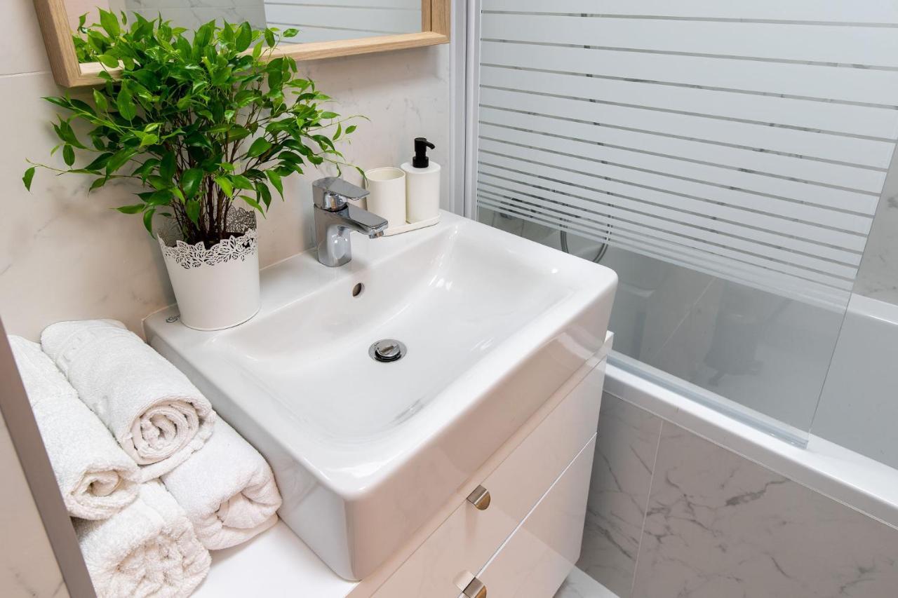 North Likehome Comfort Bukarest Kültér fotó