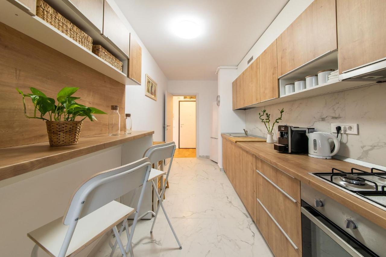 North Likehome Comfort Bukarest Kültér fotó