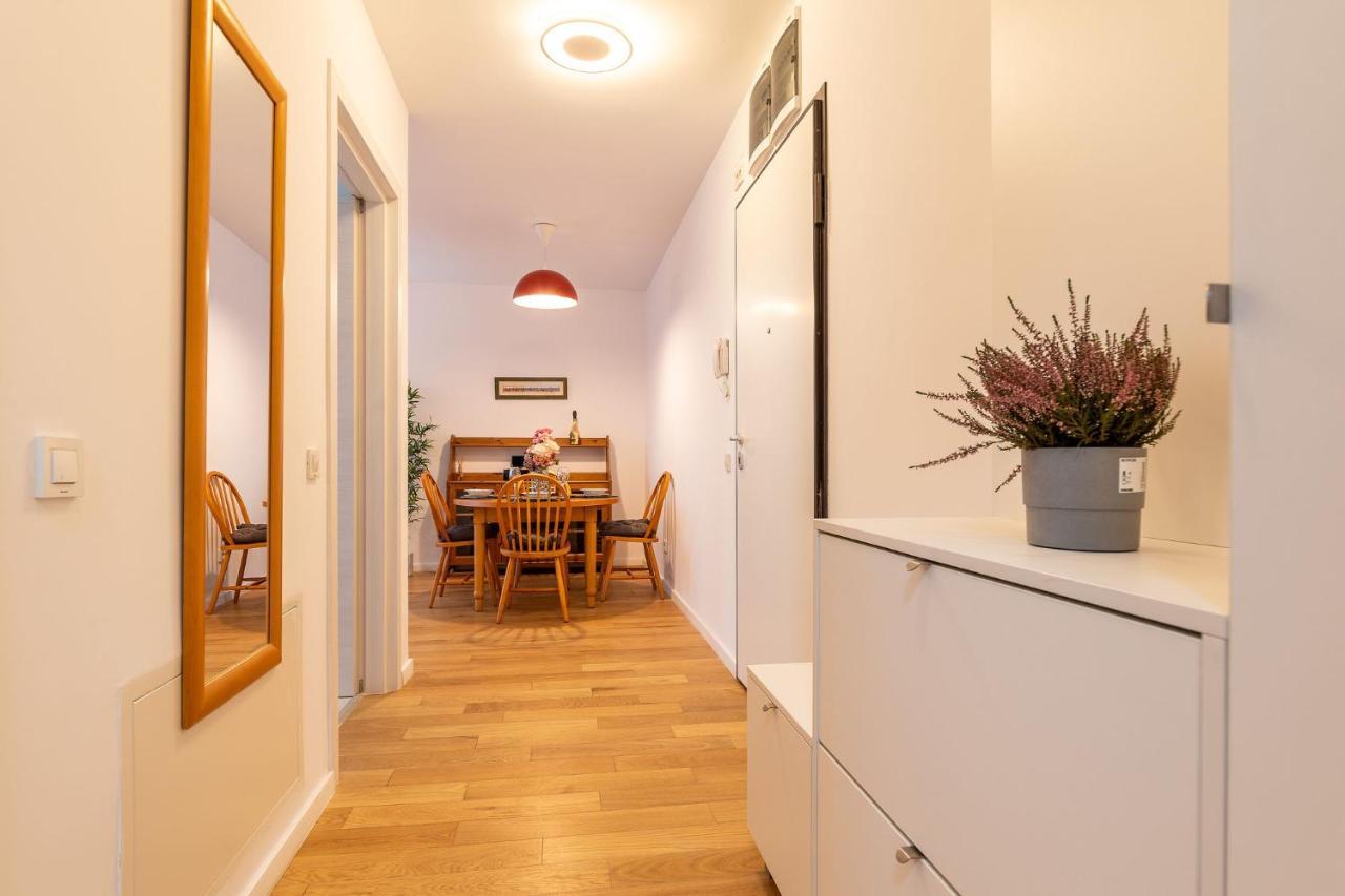 North Likehome Comfort Bukarest Kültér fotó