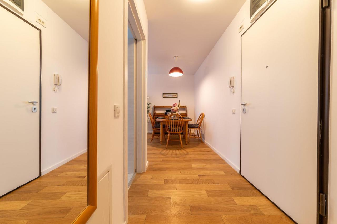 North Likehome Comfort Bukarest Kültér fotó
