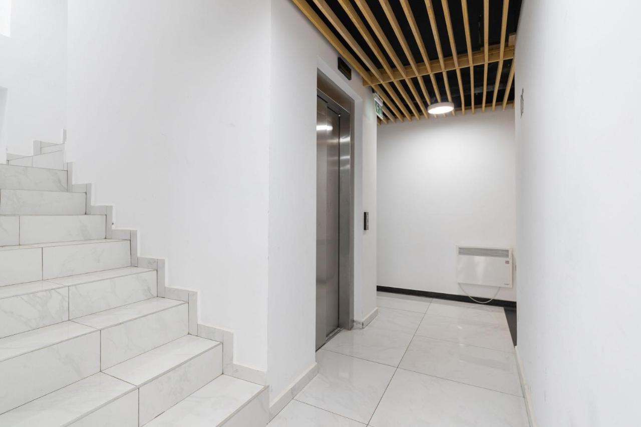 North Likehome Comfort Bukarest Kültér fotó